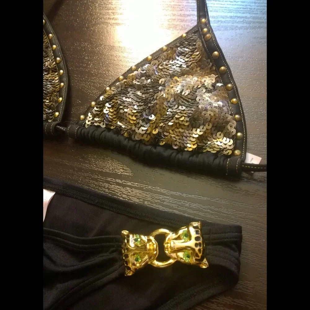 **RARE**VS black & gold bikini top - Picture 1 of 1